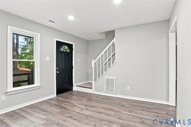 1291 Grapevine Rd, Sandston, VA 23150