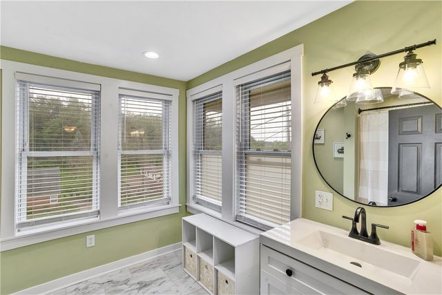 7661 Pennsylvania Ave, North Huntingdon, PA 15642