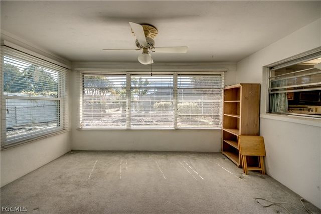 846 Xavier AVE N, Fort Myers, FL 33919