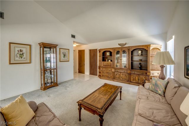 846 Xavier AVE N, Fort Myers, FL 33919