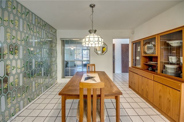 846 Xavier AVE N, Fort Myers, FL 33919