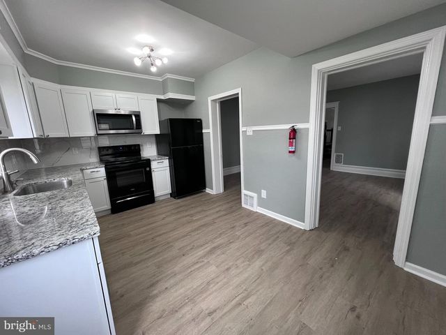 804 QUEEN ST, Pottstown, PA 19464