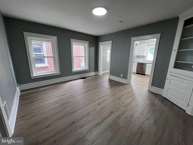 804 QUEEN ST, Pottstown, PA 19464