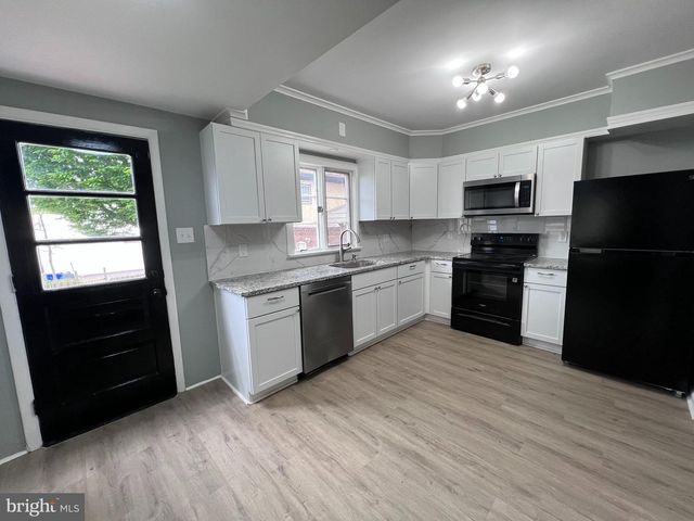 804 QUEEN ST, Pottstown, PA 19464