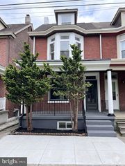 804 QUEEN ST, Pottstown, PA 19464