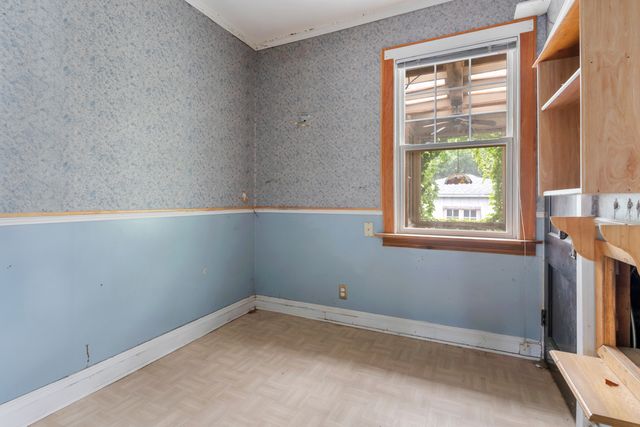 8525 S Euclid Avenue, Chicago, IL 60617