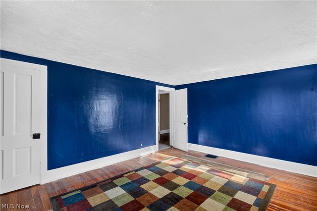 3227 Oaklawn Avenue SE, Warren, OH 44484