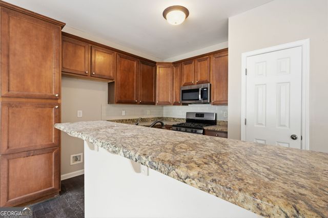 1275 Ridenour Boulevard NW, Kennesaw, GA 30152