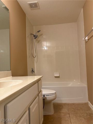 2851 Via Campania ST, Fort Myers, FL 33905