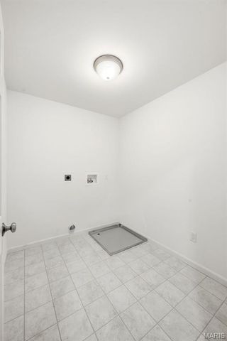 218 Marais Temps Clair Way, St Charles, MO 63301