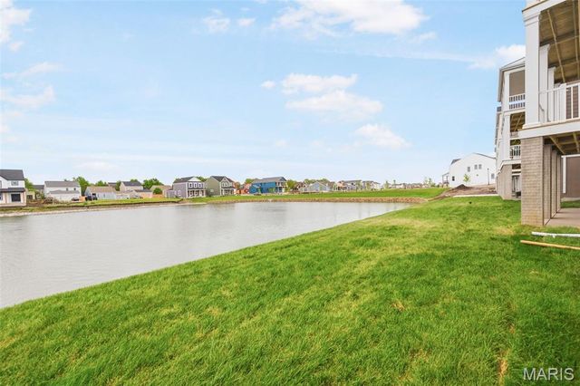 218 Marais Temps Clair Way, St Charles, MO 63301