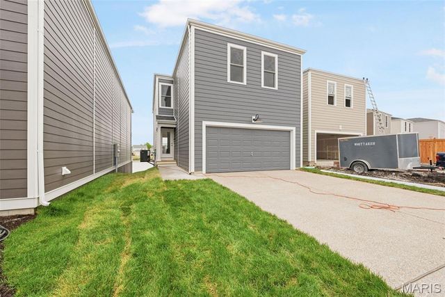 218 Marais Temps Clair Way, St Charles, MO 63301