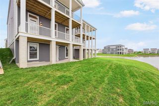 218 Marais Temps Clair Way, St Charles, MO 63301