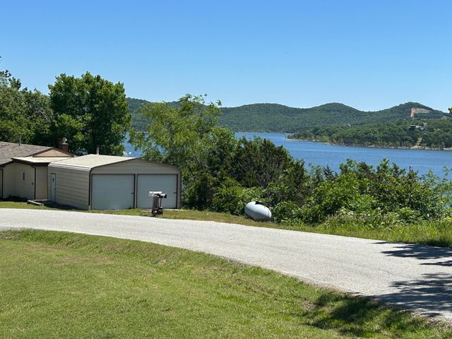 113 Woodcliff Road, Shell Knob, MO 65747