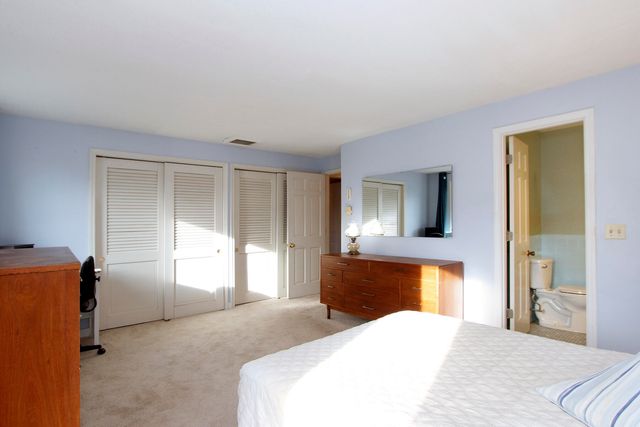 42 Old Colony Way APT 5, Orleans, MA 02653