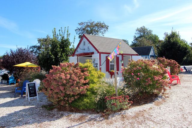 42 Old Colony Way APT 5, Orleans, MA 02653