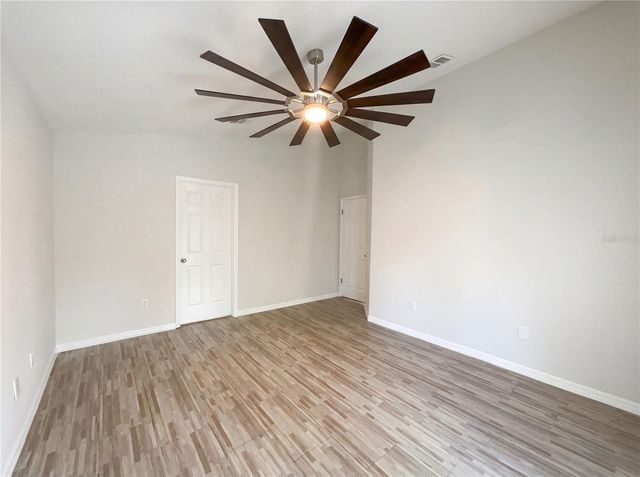 18915 NEST FERN CIRCLE, Tampa, FL 33647