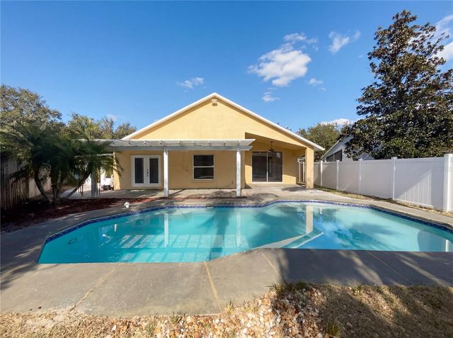 18915 NEST FERN CIRCLE, Tampa, FL 33647