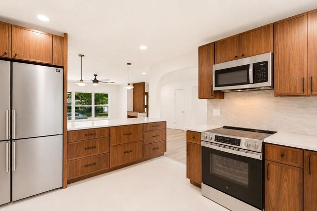 3256 WICKERSHAM COURT, Orlando, FL 32806