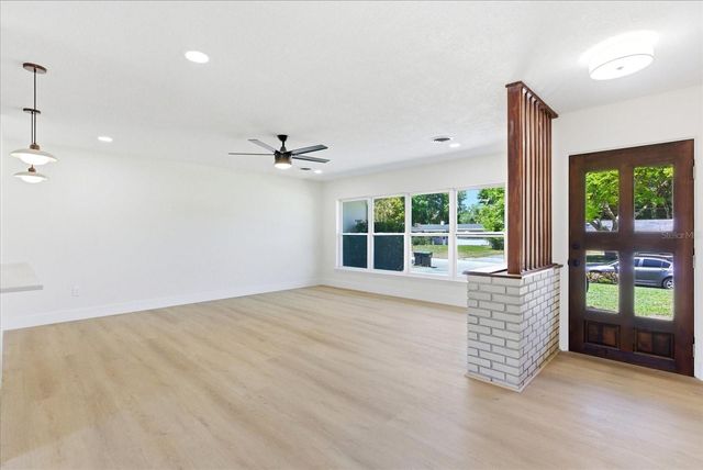 3256 WICKERSHAM COURT, Orlando, FL 32806