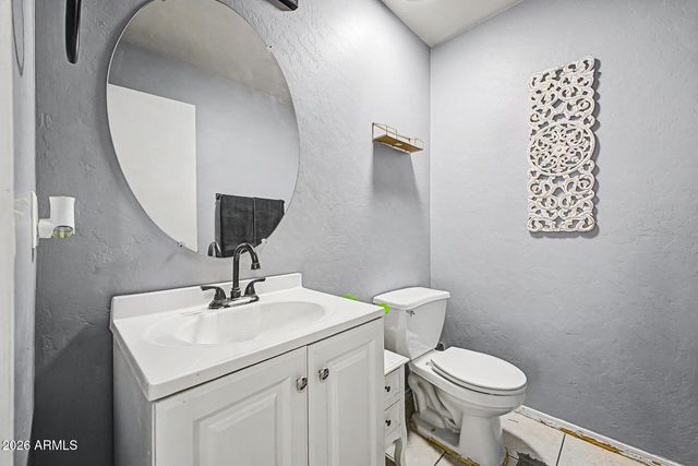 2722 W JASPER Avenue, Apache Junction, AZ 85120