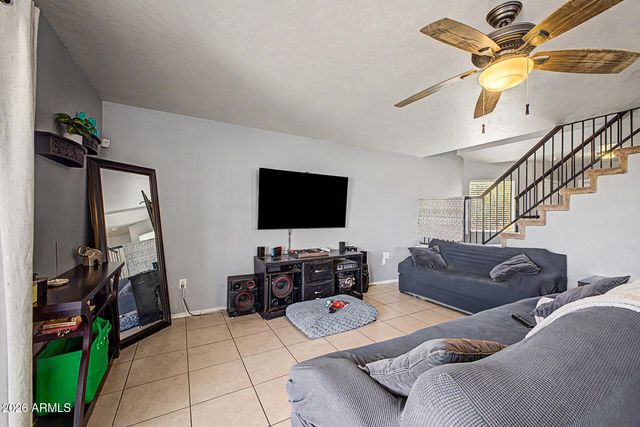 2722 W JASPER Avenue, Apache Junction, AZ 85120