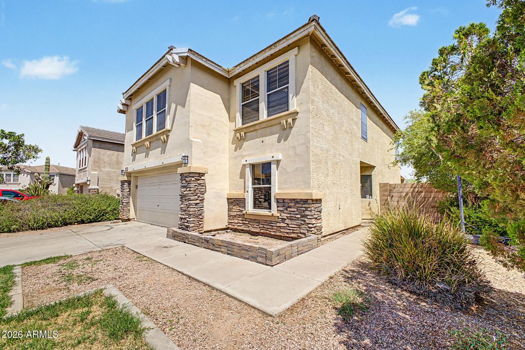 2722 W JASPER Avenue, Apache Junction, AZ 85120 — photo 4