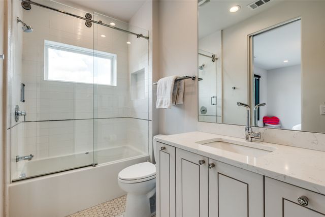6246 Dykes Way, Dallas, TX 75230