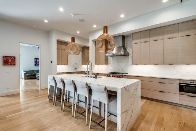 6246 Dykes Way, Dallas, TX 75230