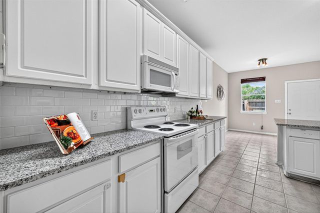 16855 Carrollton Creek Lane, Houston, TX 77084