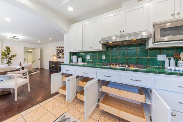 1211 Via Paraiso, Salinas, CA 93901