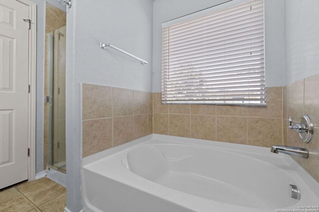 3603 Aranda Fields, Converse, TX 78109