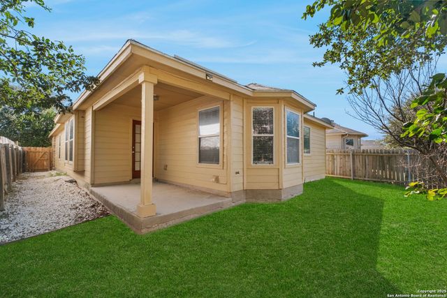 3603 Aranda Fields, Converse, TX 78109