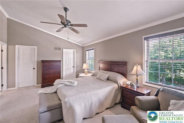 1283 Mohr Circle, Lower Macungie Twp, PA 18062