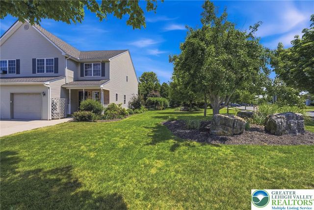 1283 Mohr Circle, Lower Macungie Twp, PA 18062