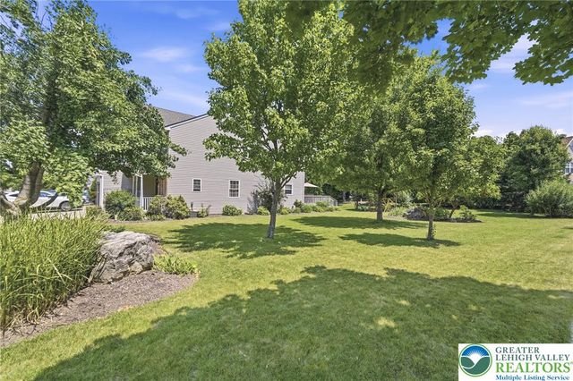 1283 Mohr Circle, Lower Macungie Twp, PA 18062