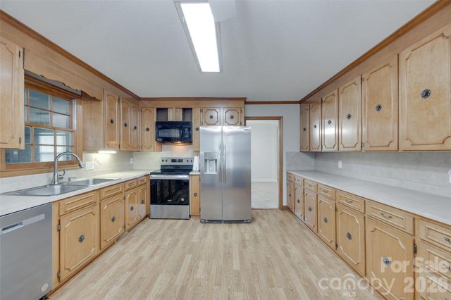 1003 Chesterfield Avenue, Lancaster, SC 29720