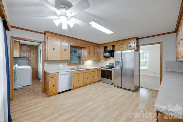 1003 Chesterfield Avenue, Lancaster, SC 29720