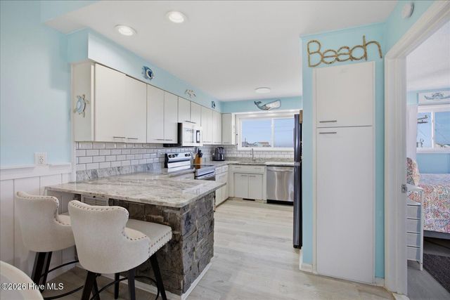 2346 New River Inlet Road, Sneads Ferry, NC 28460