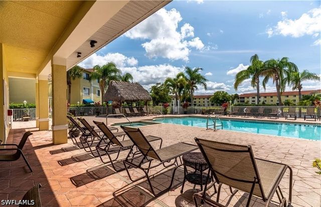 8298 Key Royal LN 424, Naples, FL 34119