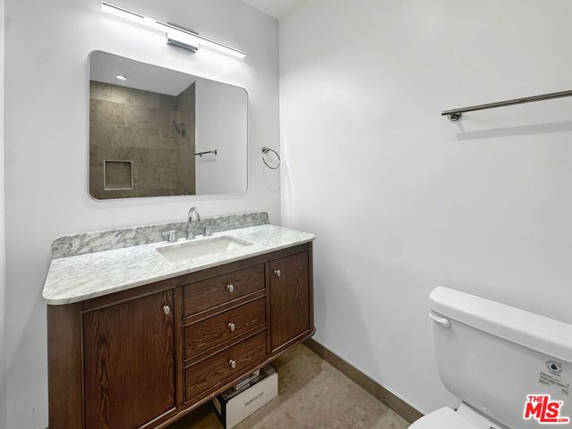 1100 S Inglewood Avenue, Inglewood, CA 90301
