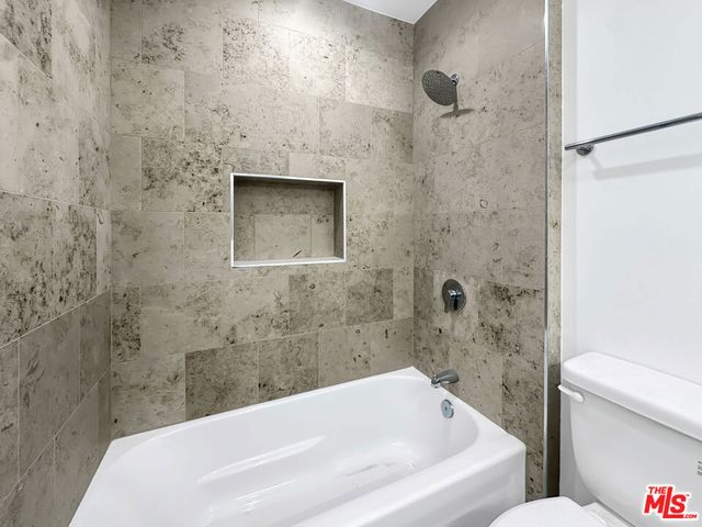 1100 S Inglewood Avenue, Inglewood, CA 90301
