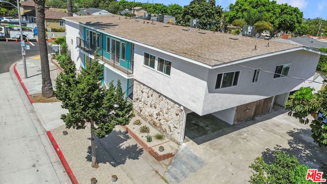 1100 S Inglewood Avenue, Inglewood, CA 90301