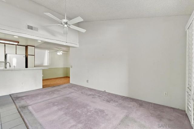 9169 Village Glen 256, San Diego, CA 92123