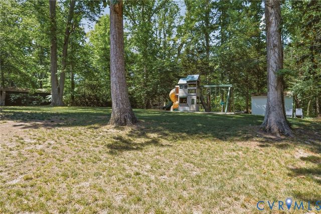 8224 Halstead Rd, Chesterfield, VA 23235