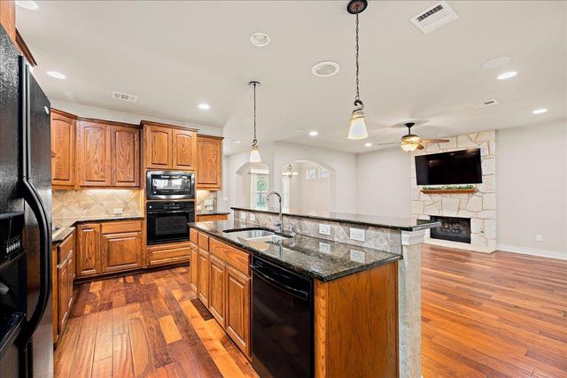4900 Sonora TRCE, Georgetown, TX 78633