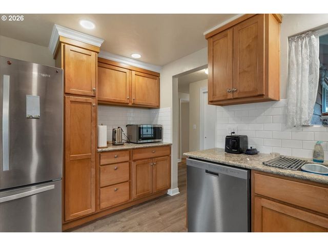 1490 ACACIA Ave, Eugene, OR 97408