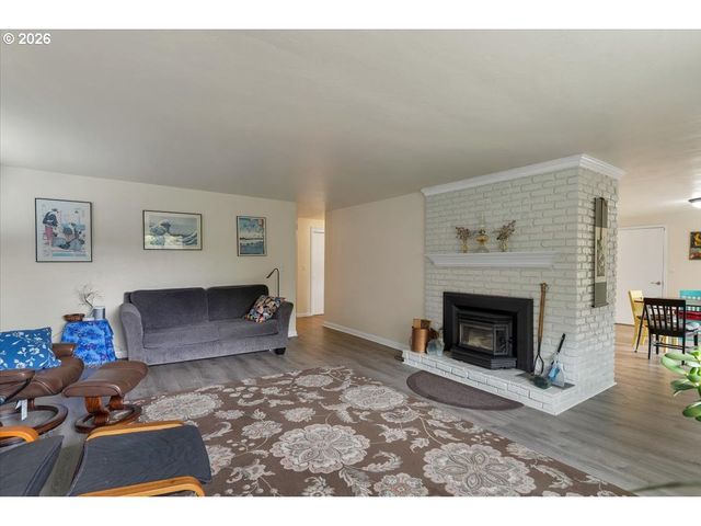 1490 ACACIA Ave, Eugene, OR 97408