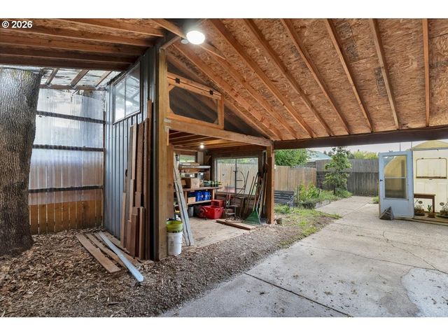 1490 ACACIA Ave, Eugene, OR 97408