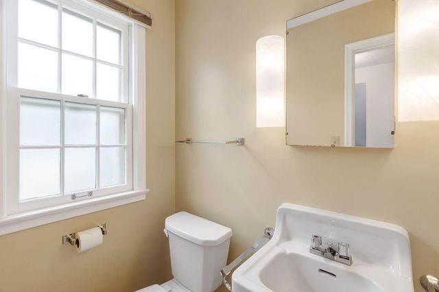 2312 Mount View Avenue, Minneapolis, MN 55405